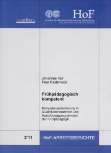 Frühpädagogisch kompetent. Kompetenzorientierung in Qualifikationsrahmen und Ausbildungsprogrammen der Frühpädagogik